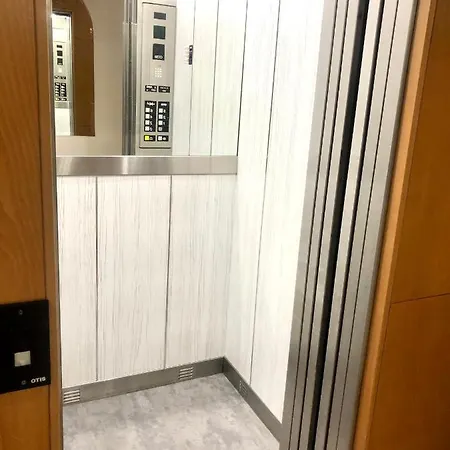 Cies Suitel Premium Garcia Barbon 42 - Your Apartment